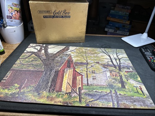 Victory gold box vintage - gold,