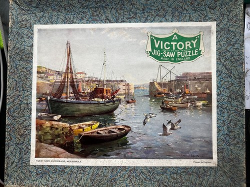 Vintage victory wooden jigsaw - victory,