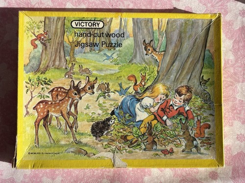 Vintage victory wooden jigsaw - victory,