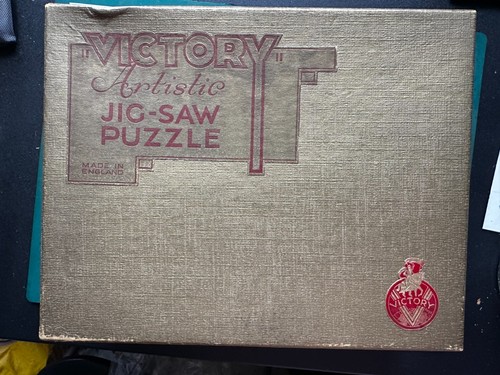 Vintage victory wooden - vintage,